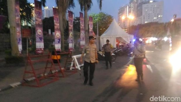 Kapolres Jakarta Pusat Kombes Roma Hutajulu datang ke lokasi