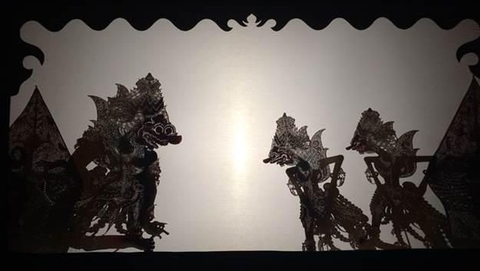 Alunan Gamelan Jawa dan Wayang Kulit Pukau Penonton Belanda