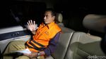 Resmi Ditahan, Bupati Purbalingga Kembali Beri Salam Metal