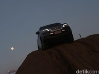 Menguji Ketangguhan Nissan Terra di Medan Off-Road