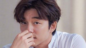 Gantengnya 10 Artis Korea Pakai Baju Koko, Bikin Wanita Ingin Dihalalin