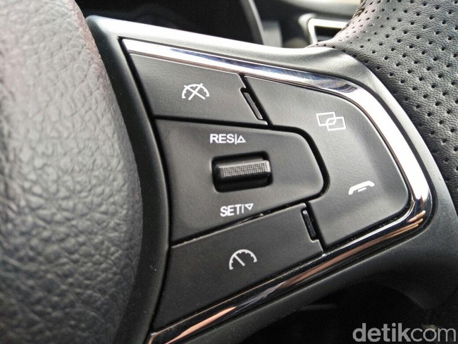 DFSK Glory 580, SUV China Bermesin Turbo DFSK Glory 580, SUV China Bermesin Turbo