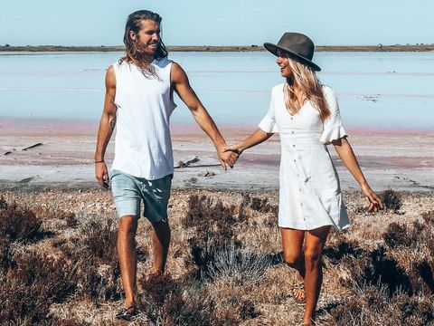 Kisah Cinta Pasangan Beda Negara yang Bertemu saat Traveling Ini Romantis