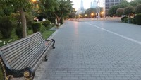 Dari taman itu juga bisa dilihat landmark Kota Baku di kejauhan yaitu Flame Tower. (Nograhany/detikTravel)