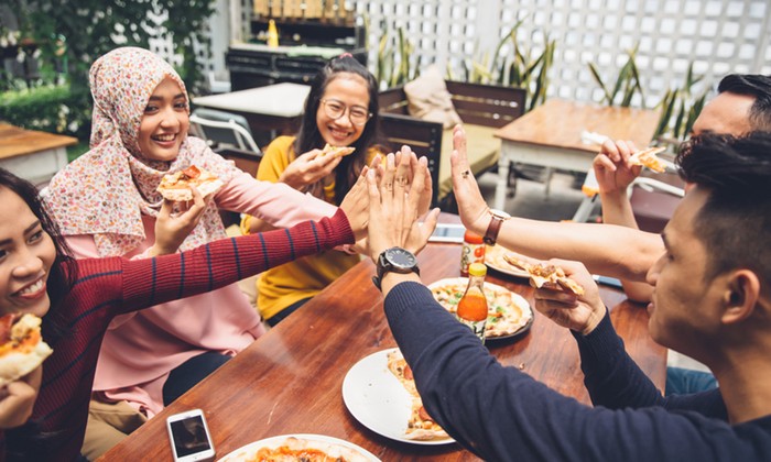 Buka Puasa Lebih Mudah dan Praktis dengan Traveloka Eats