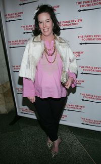 Kate Spade terkenal dengan image riangnya yang sesuai dengan merek dagangnya.