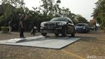 BMW X3 Main Pasir di Bromo