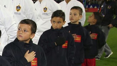 Keren! Begini Serunya Saat si Kecil Jadi Player Escort