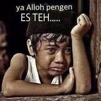 Siapa nih yang mulai merasa lemas saat puasa hari ini? Coba lihat dulu kumpulan meme kocak berikut, siapa tahu bisa jadi segar lagi hehe.