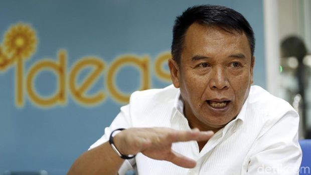 Cagub Jabar TB Hasanuddin menjalani syuting Blak-blakan D'Candidate detikcom di Jakarta