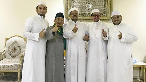 Rizieq Shihab Minta Partai Oposisi Segera Berkoalisi