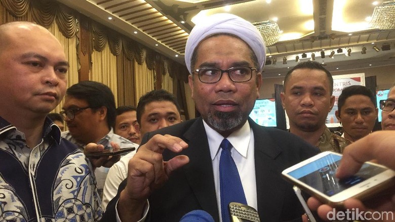 Jubir Istana Sayangkan Fadli Zon Posting Video Ternyata Mereka PKI Jubir Istana Sayangkan Fadli Zon Posting Video Ternyata Mereka PKI