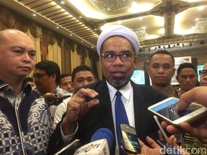 Ngabalin Tantang Fadli Zon Tunjukkan Data Mudik 2018 Macet Parah