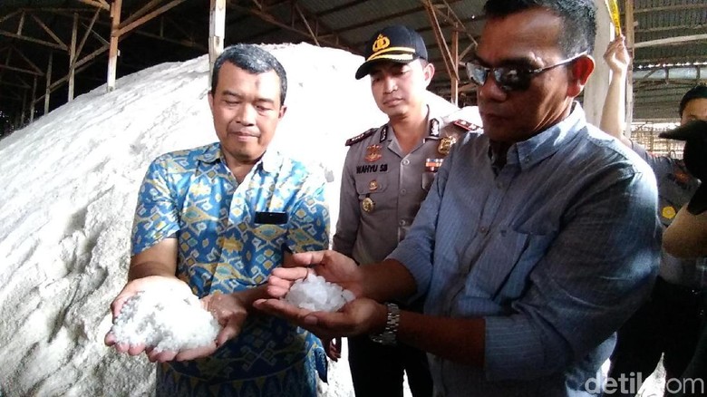 Garam Industri yang Dikemas Jadi Konsumsi Diimpor Awal Tahun Garam Industri yang Dikemas Jadi Konsumsi Diimpor Awal Tahun