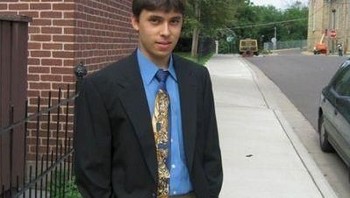 Sebelum mendirikan YouTube, Karim sempat memutuskan untuk tidak melanjutkan kuliahnya di University of Illinois dan memilih untuk mengadu nasib di Silicon Valley dan bergabung dengan PayPal. (Foto: Internet)