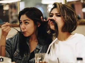 Sweet, Kedekatan Sissy Prescillia dan Vanesha Prescilla