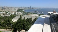 Di taman ini, Anda bisa melihat Baku dari ketinggian. (Nograhany/detikTravel) 