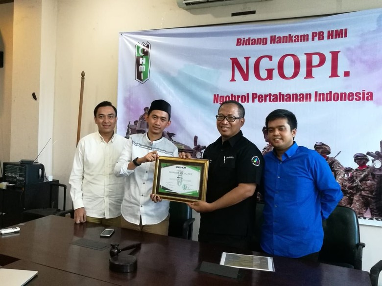 Ngobrol Pertahanan Indonesia, Muncul Wacana HMI Digital Ngobrol Pertahanan Indonesia, Muncul Wacana HMI Digital