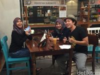 Senangnya 'DiTraktir Detikcom' Pengunjung Eat & Eat Gandaria City Dapat Hadiah Uang Tunai