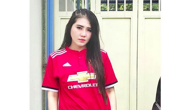 Jawaban Menohok Via Vallen saat Dibilang Lebay soal DM Tak Senonoh Jawaban Menohok Via Vallen saat Dibilang Lebay soal DM Tak Senonoh
