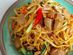 Yuk, Bikin 5 Olahan Mie dan Lontong Praktis untuk Bekal Mudik!
