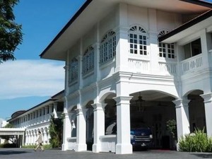 Trump-Kim Akan Bertemu di Pulau Sentosa yang Jadi Lokasi Pembantaian