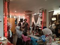 Ini Ekspresi Peserta Saat Buka Puasa 'DiTraktir Detikcom' Dadakan