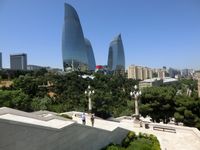 Taman Kota di Baku Bikin Iri, Cantik dan Fasilitas Komplit!