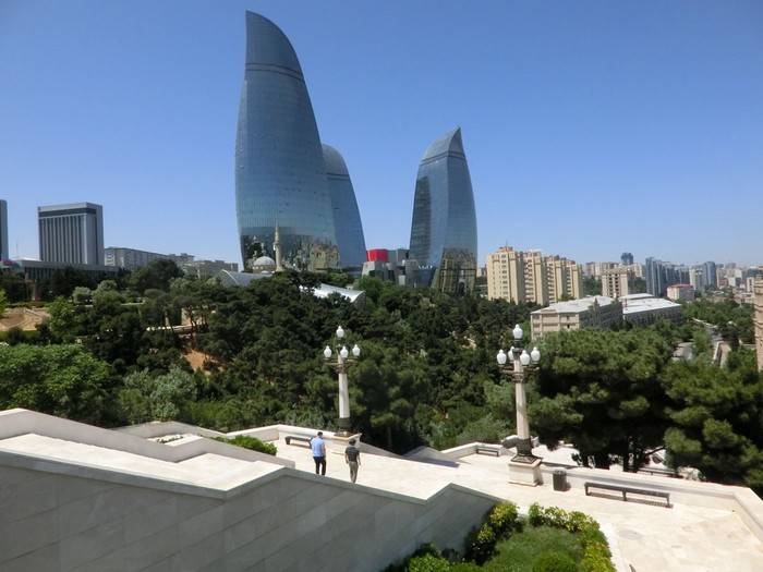Volume Azan Di Azerbaijan Diatur Agar Warga Tetap Harmonis