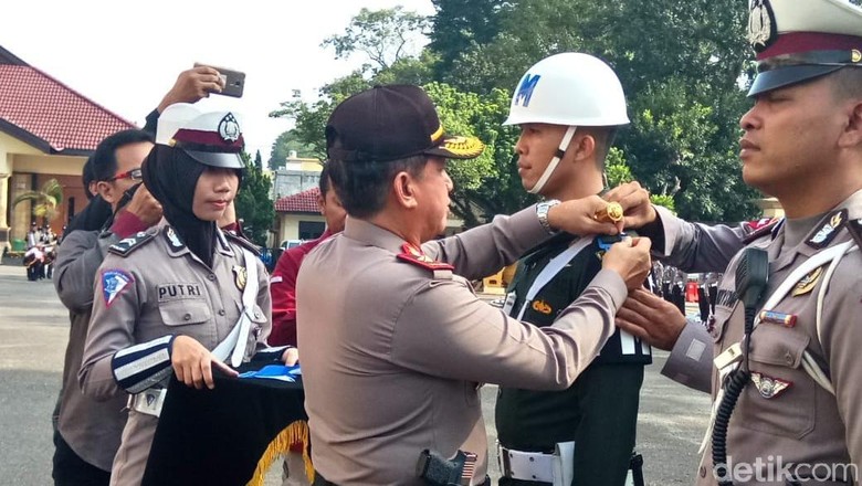Polda Jambi Gandeng TNI Bentuk Satgasus Antiteror Polda Jambi Gandeng TNI Bentuk Satgasus Antiteror