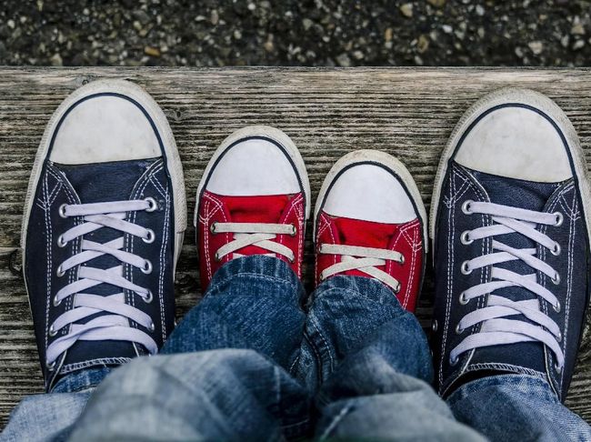 Tips Memilih Sepatu Anak untuk Lebaran Tips Memilih Sepatu Anak untuk Lebaran
