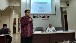 Meski Lebih Populer, Elektabilitas Demiz di Bawah Ridwan Kamil Meski Lebih Populer, Elektabilitas Demiz di Bawah Ridwan Kamil