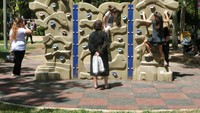 Foto: Ini Khagani Park, ada beberapa fasilitas playground di sini (Nograhany WK/detikcom)