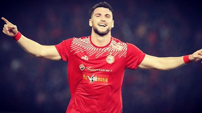 Kecelakaan, Mobil Marko Simic Tabrak Kendaraan Polisi
