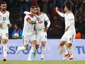 Pemain Bertato Dilarang Masuk Timnas Iran?