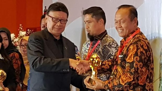 Kota Mojokerto Satu-satunya Peraih UHC Award di Jatim