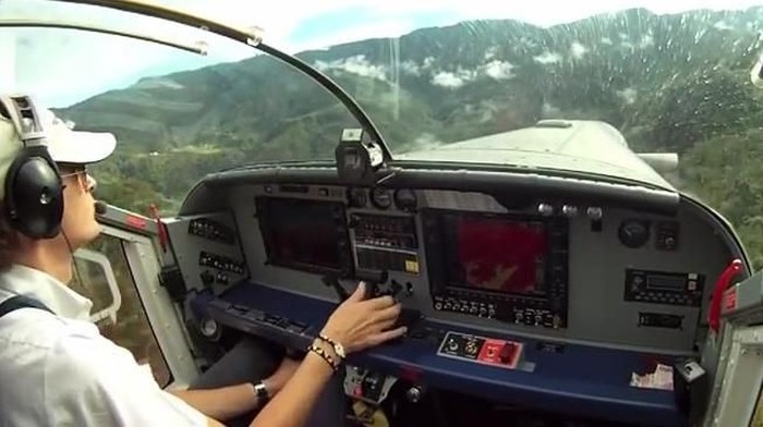 Rute penerbangan pesawat terpendek