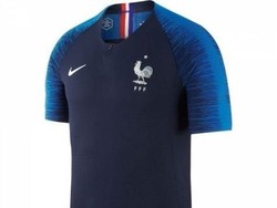 Sementara di Grup C ada Prancis, Australia, Denmark, dan Peru. Ini adalah jersey yang digunakan Prancis di Rusia nanti. (Foto: Internet)