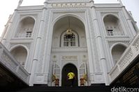 9 Wisata Religi Masjid di Indonesia dengan Bangunan Unik