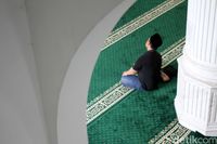  Bagian dalam Masjid (Rifkianto/detikcom))