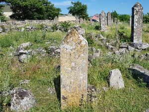 Misteri Relasi Nisan Kuno di Azerbaijan & Indonesia
