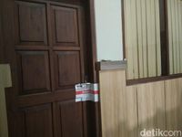 KPK Juga Segel Dua Ruangan di Kantor Dinas PUPR Kota Blitar