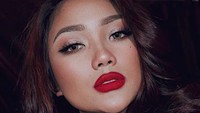Lewat single Jangan, Marion Jola akan berduet dengan Rayi RAN. Dok. Instagram/lalamarionmj