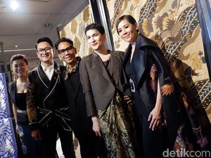 Beban Moral Denny Wirawan Gelar Fashion Show di Paris