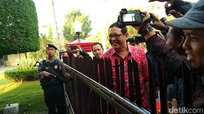 Kadis Pendidikan Kota Blitar Datangi Mapolresta, Terkait OTT KPK?