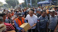 Penerima paket sembako ini diutamakan dari warga yang membutuhkan yang tinggal di sekitar kawasan pelabuhan yang dioperasikan oleh BUMN tersebut dan anak usahanya di tujuh provinsi di Indonesia. Istimewa/Dok. PT. Pelindo III.
