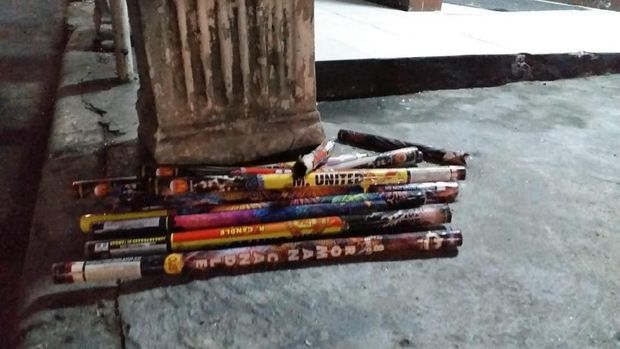 Polisi sita senjata tajam tawuran warga di Johar Baru