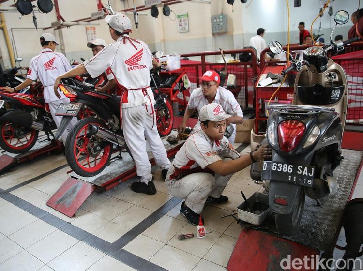 Jelang Mudik Lebaran Servis Motor Meningkat