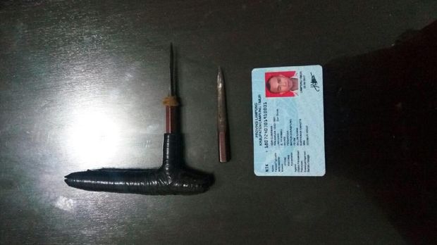 Barang bukti disita polisi