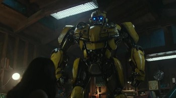 Kalau menurut kamu, lebih keren J-deite RIDE atau Bumblebee yang film-nya sedang beredar di bioskop-bioskop Tanah Air? Foto: Imdb